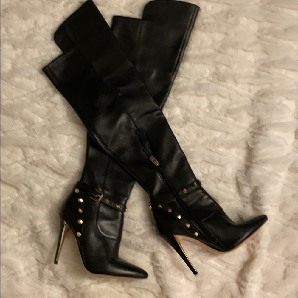 Marciano leather boots